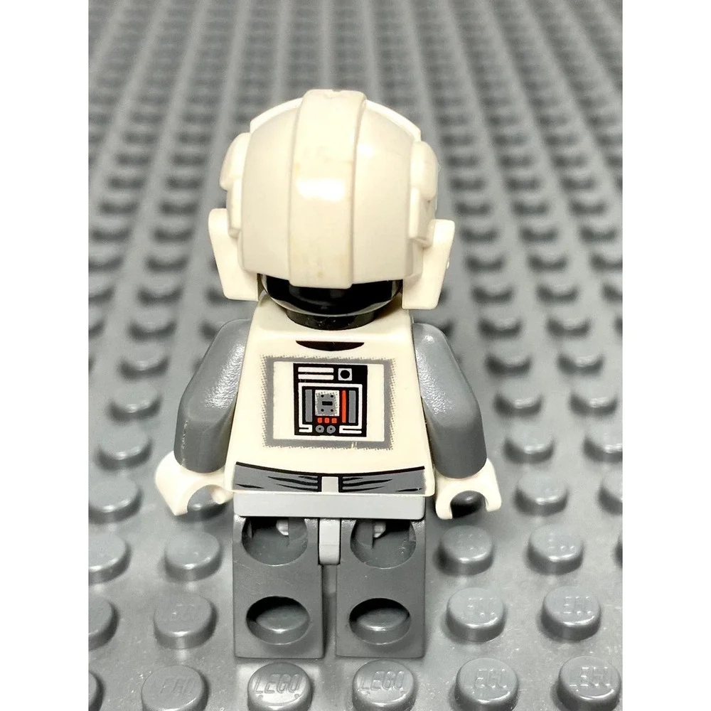 Lego Star Wars Minifigure ATAT Driver Red Imperial Logo Helmet, Stormtrooper